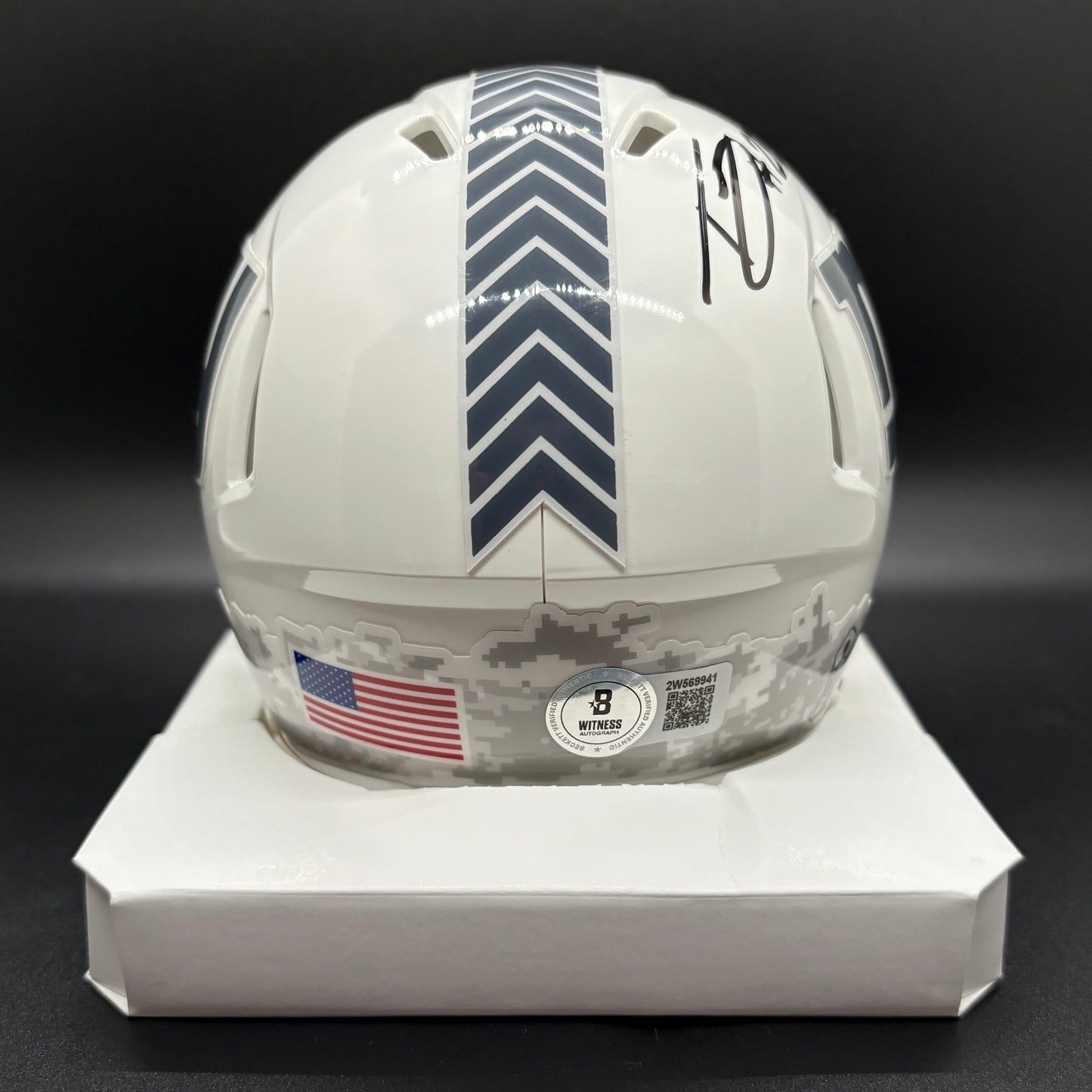 Tyrone Tracy Jr. Autographed Salute to Service Mini Helmet (Beckett)