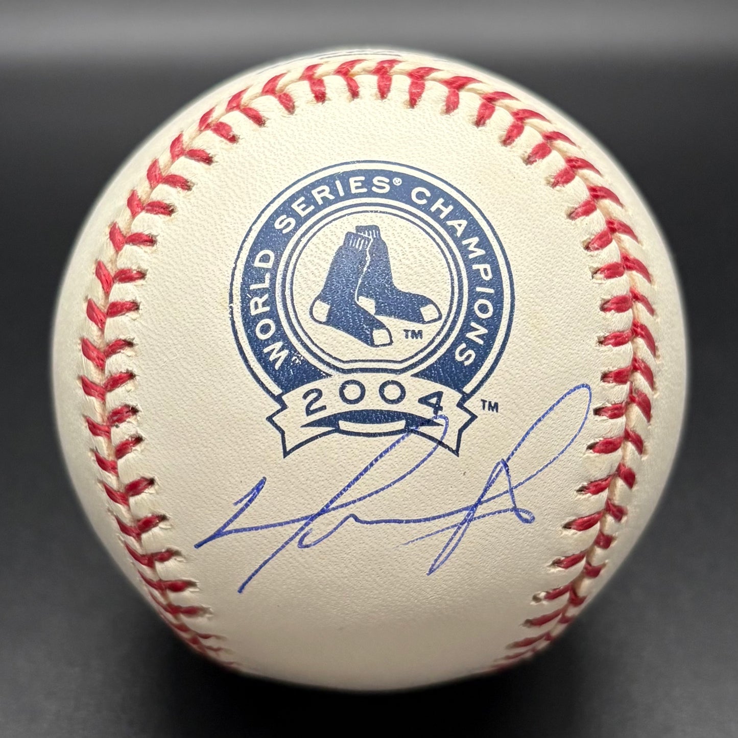 David Ortiz 2004 World Series Champs Autographed Baseball (Beckett)