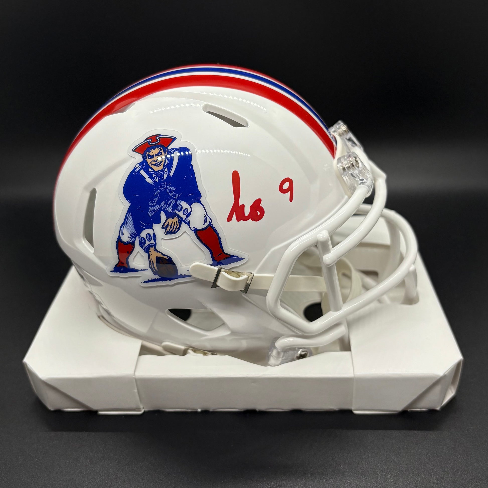 american football helmet patriots Kayshon Boutte Throwback Patriots Autographed Mini Helmet (JSA) – Red Seat Collectibles, LLC