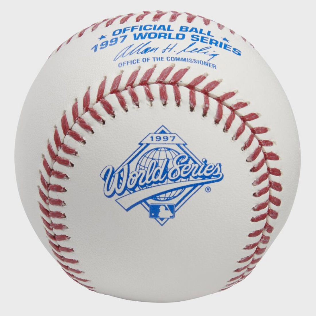 Livan Hernandez Autograph Signing