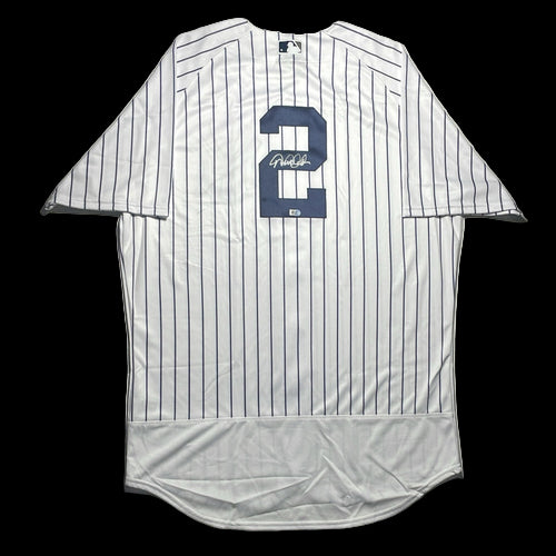 Derek Jeter Autograph Signing